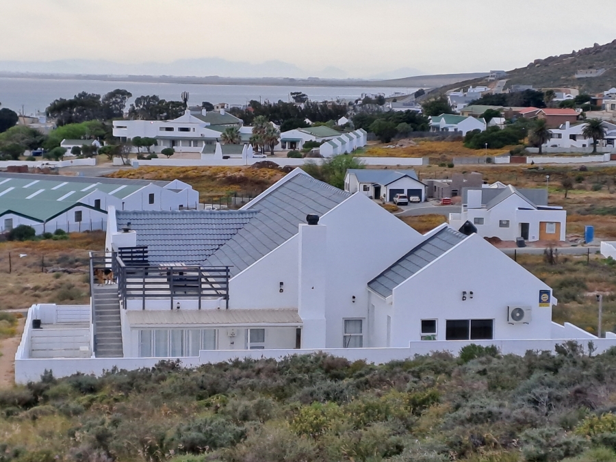 4 Bedroom Property for Sale in Britannica Heights Western Cape